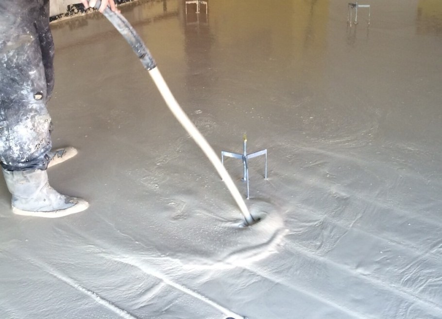 «Мокрая» цементно-Песчаная стяжка