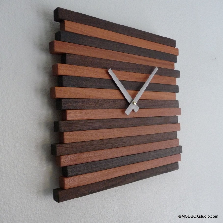 Деревянные вешалки оригинальные