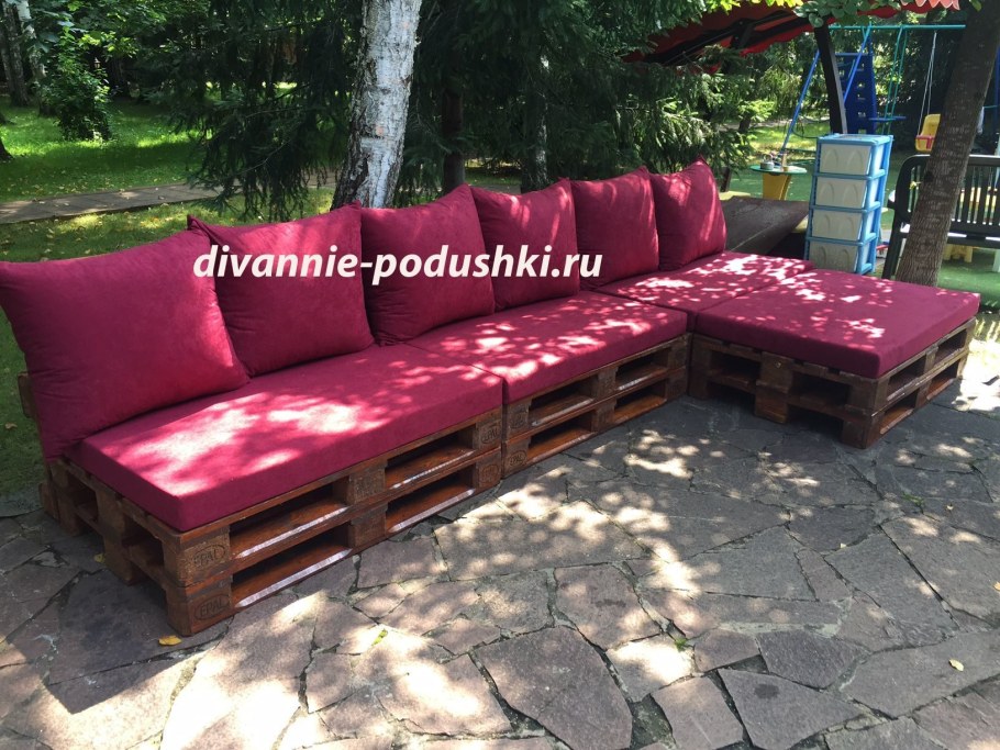 Диван из паллет