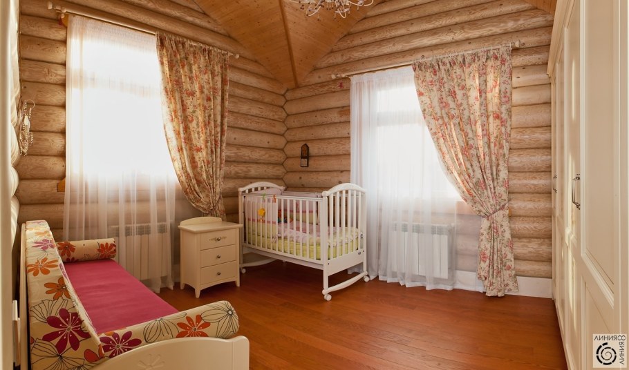 Шторы в бревенчатом доме