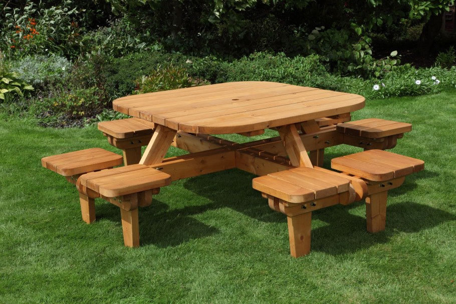 Дачный столик