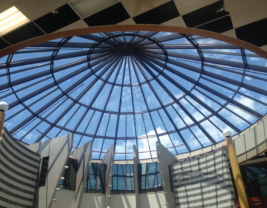 Спайдерное остекление купола