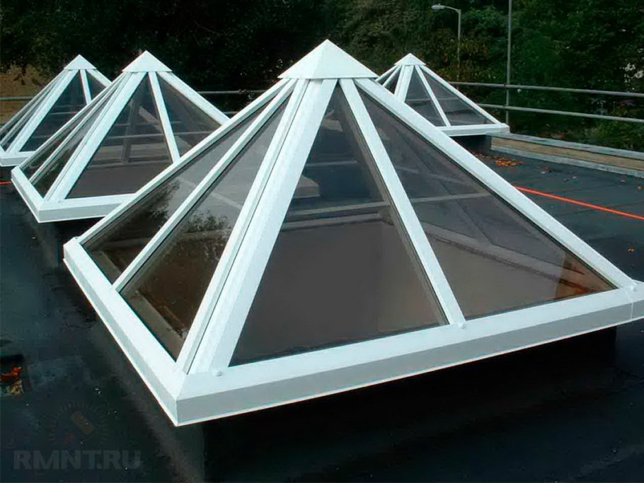 Пирамидальные зенитные фонари