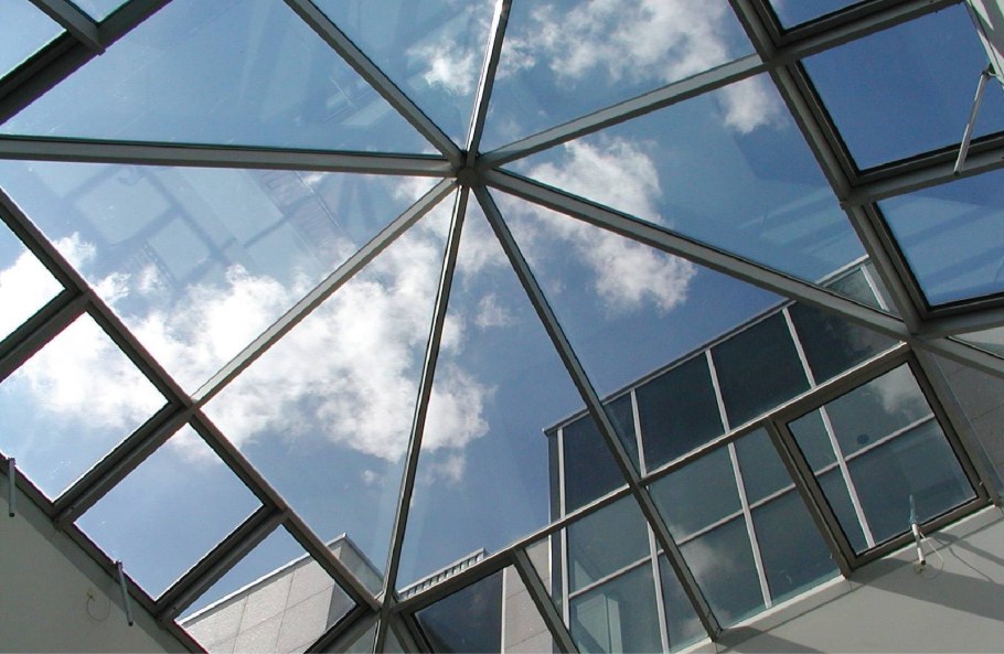 Зенитные фонари атриумов