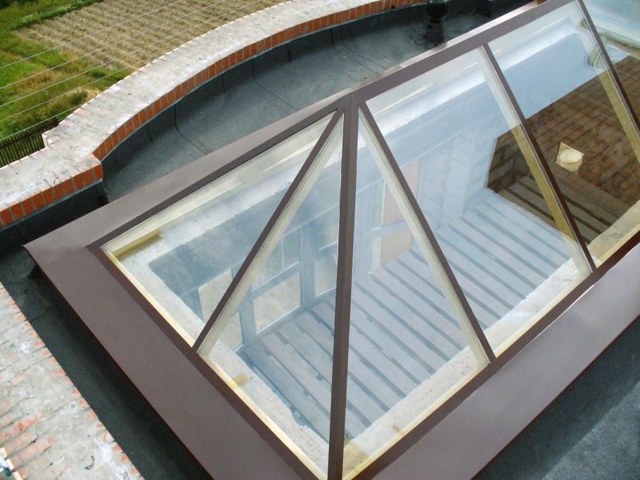 Альпика зенитные фонари