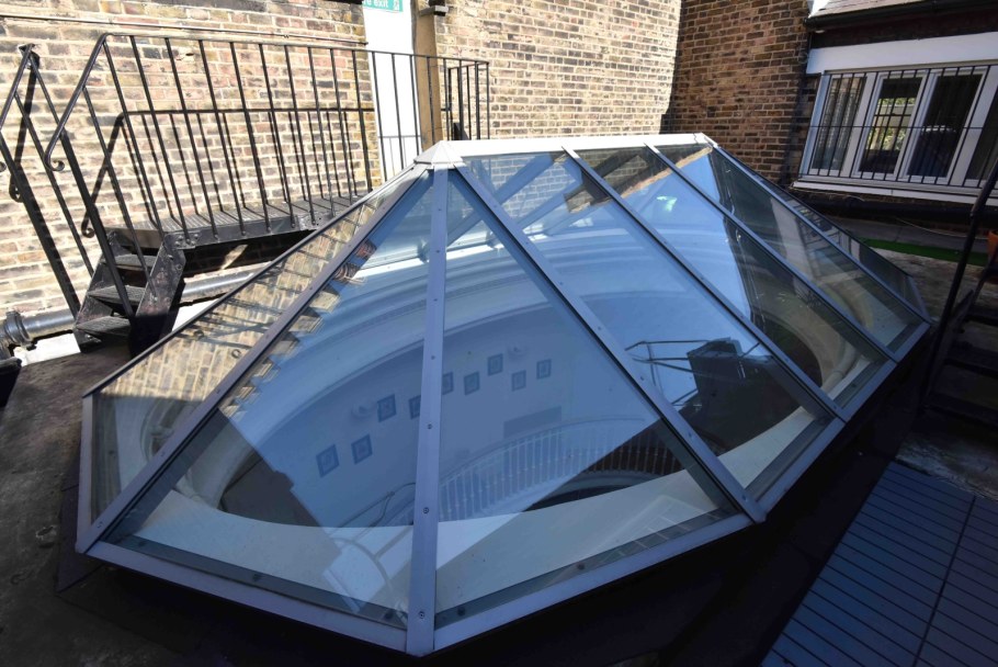 Зенитный фонарь Schuco