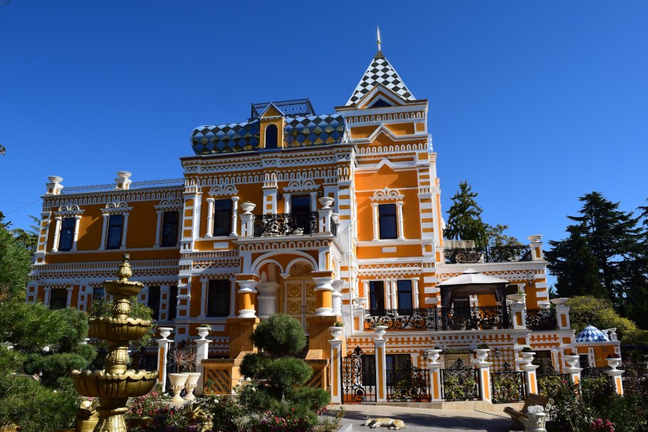 Дворец Хлудова в Сочи