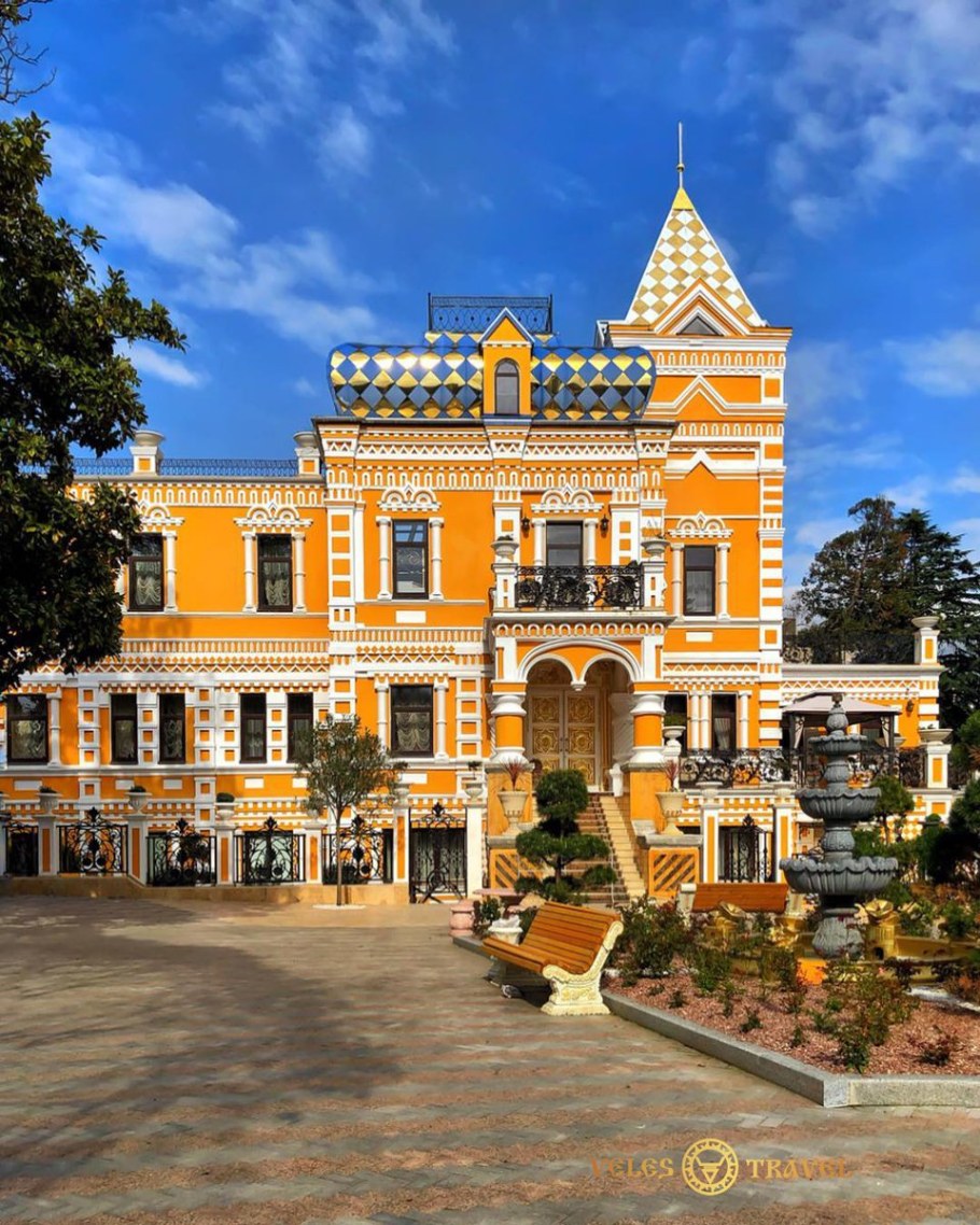 Дворец Алишера Усманова