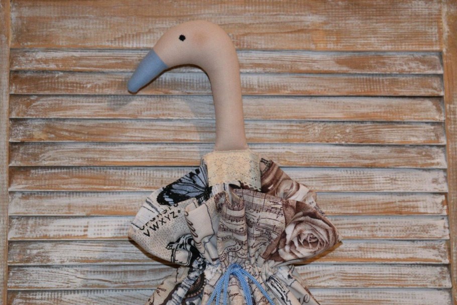 Выкройка гуся пакетницы