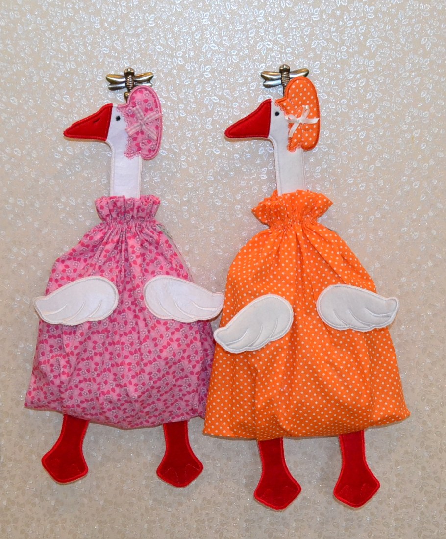 Гусь из ткани