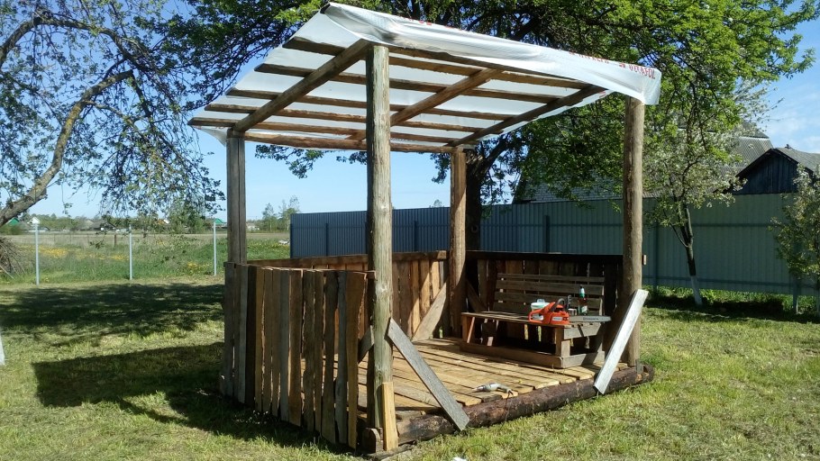 Открытая беседка