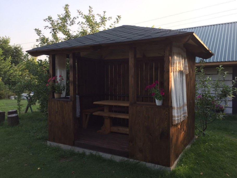 Беседки для дачи из дерева