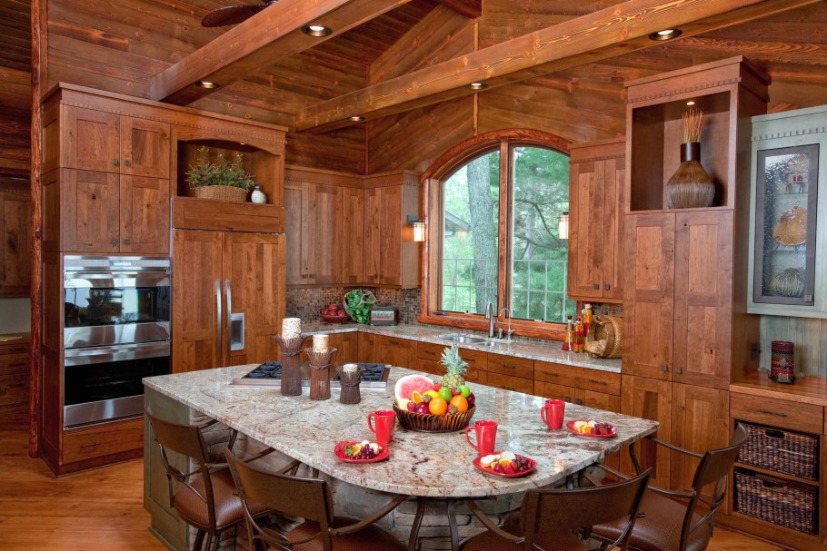 Интерьер в деревянном доме