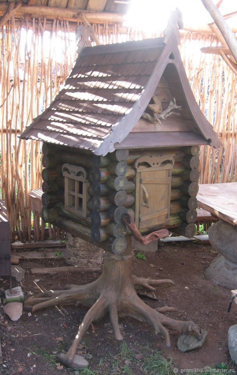 Декоративный домик бабы яги