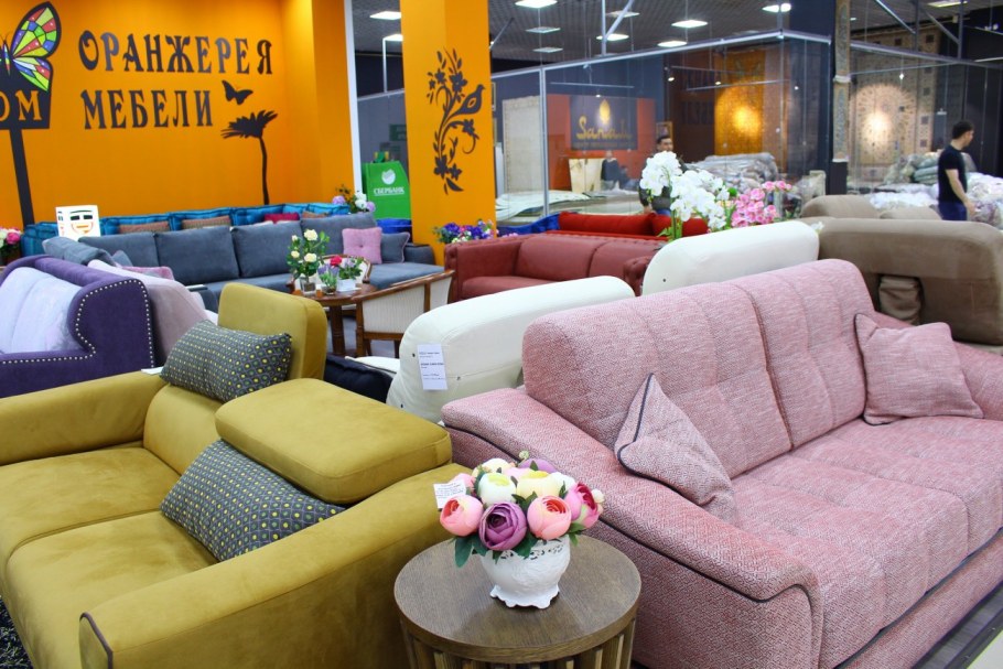 Диван черный нубук