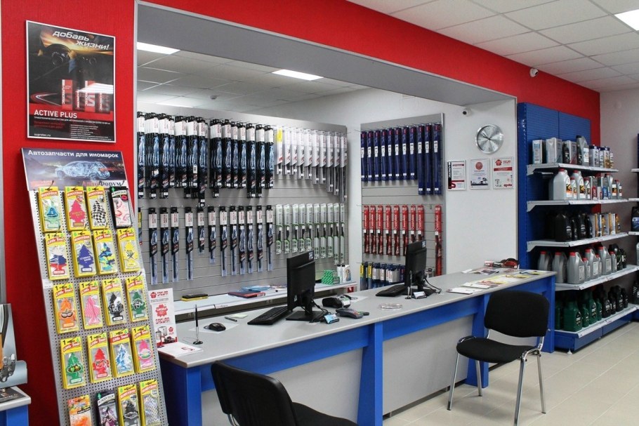 Магазин автозапчастей