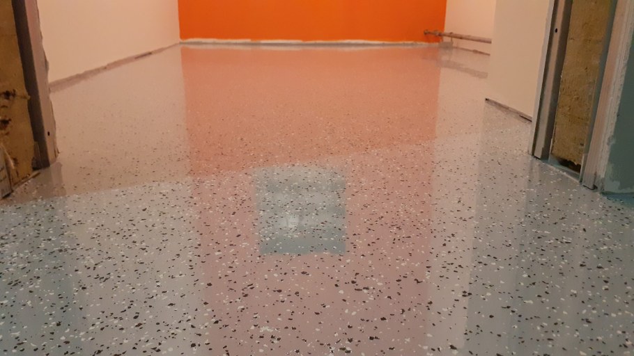 Схема бетонного пола по грунту с теплоизоляцией