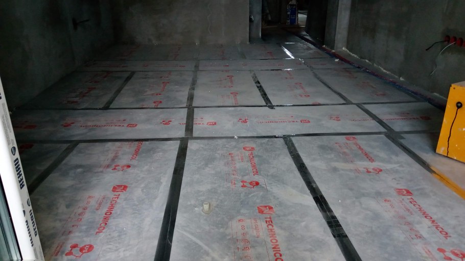 Промышленная стяжка пола