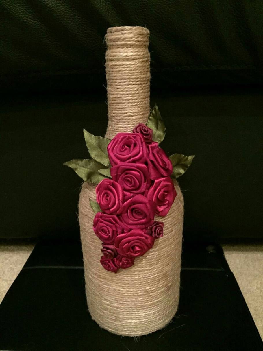 Декорирование бутылок джутовым шпагатом