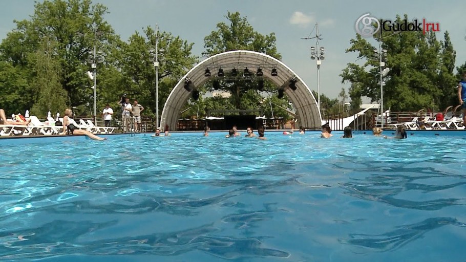 Бассейн в Карши