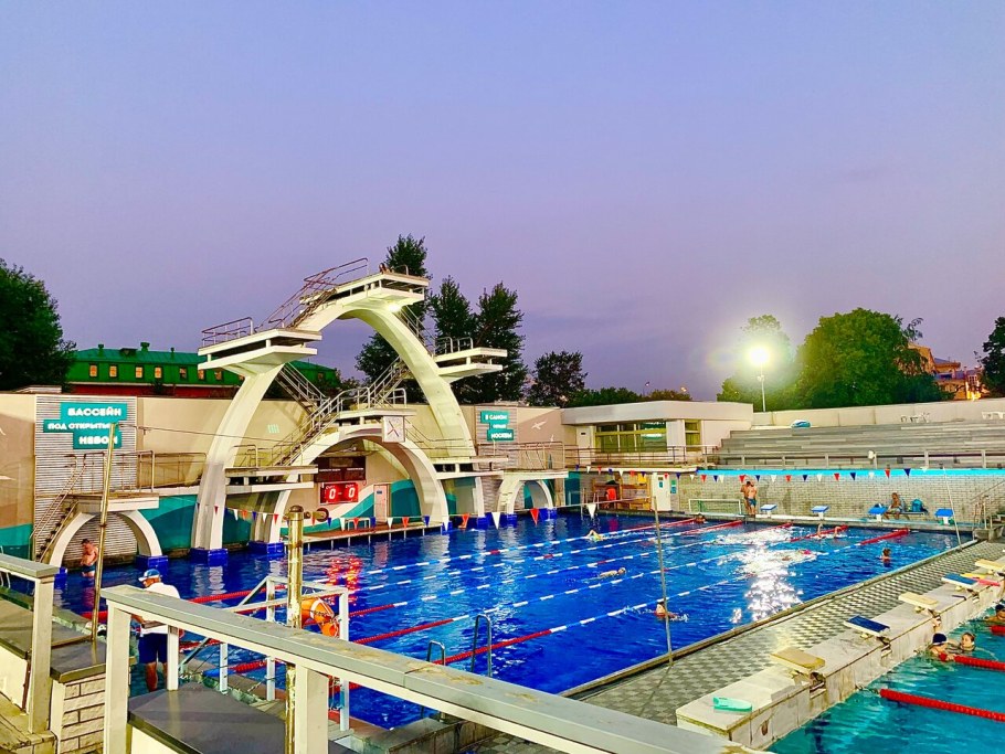 Открытый бассейн во Владимире