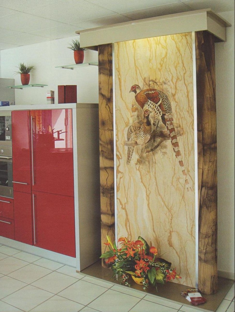 Фрески из камня