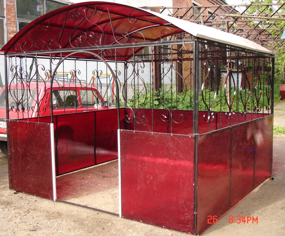 Беседка из труб металлических