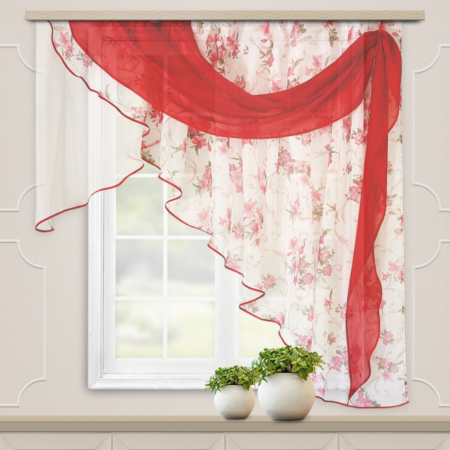 Шторы для светлой кухни