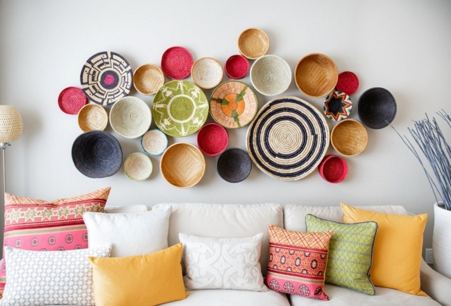 Декор стены под камень