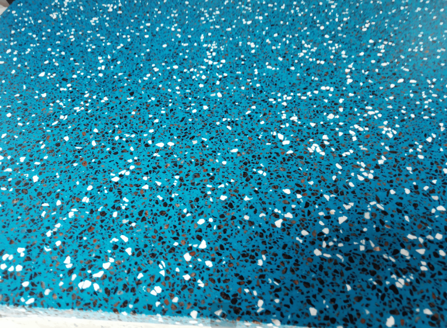 Пол в ванной из эпоксидной смолы