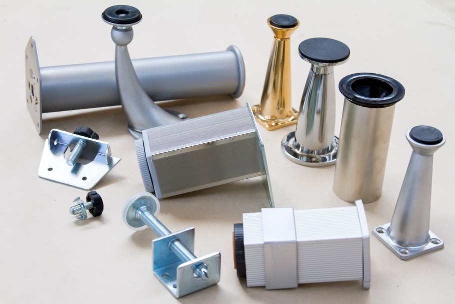 Комплектующие для мебели