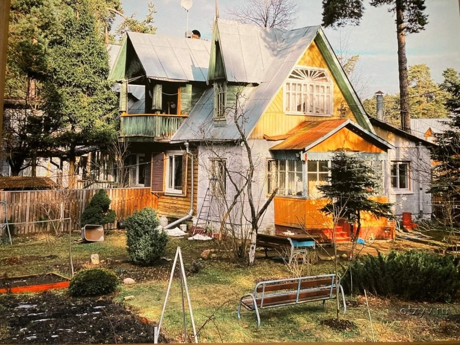 Дача Бенуа Павловск