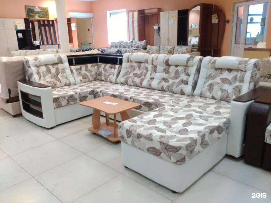 Мебельный салон на Жорницкого