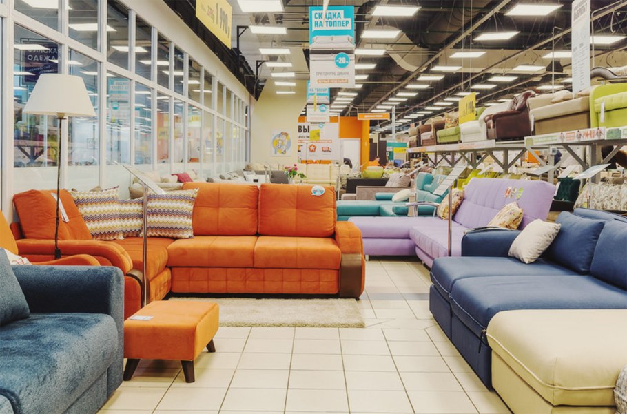 Мебельный магазин