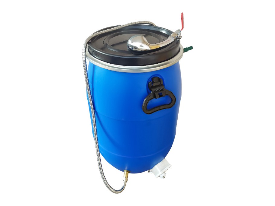 Походный душ с насосом на 12 вольт