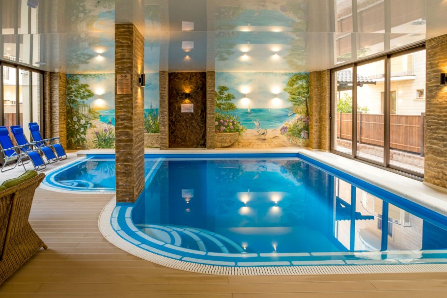 Геленджик отели Крытый бассейн