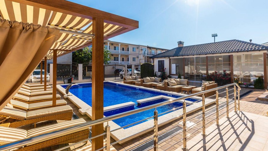 Фандорин Геленджик Кабардинка