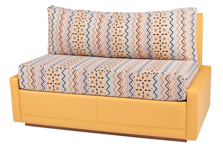 Маленький диван