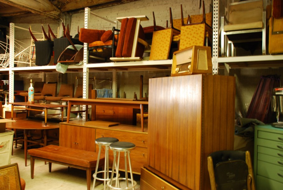 Мебель хранилище