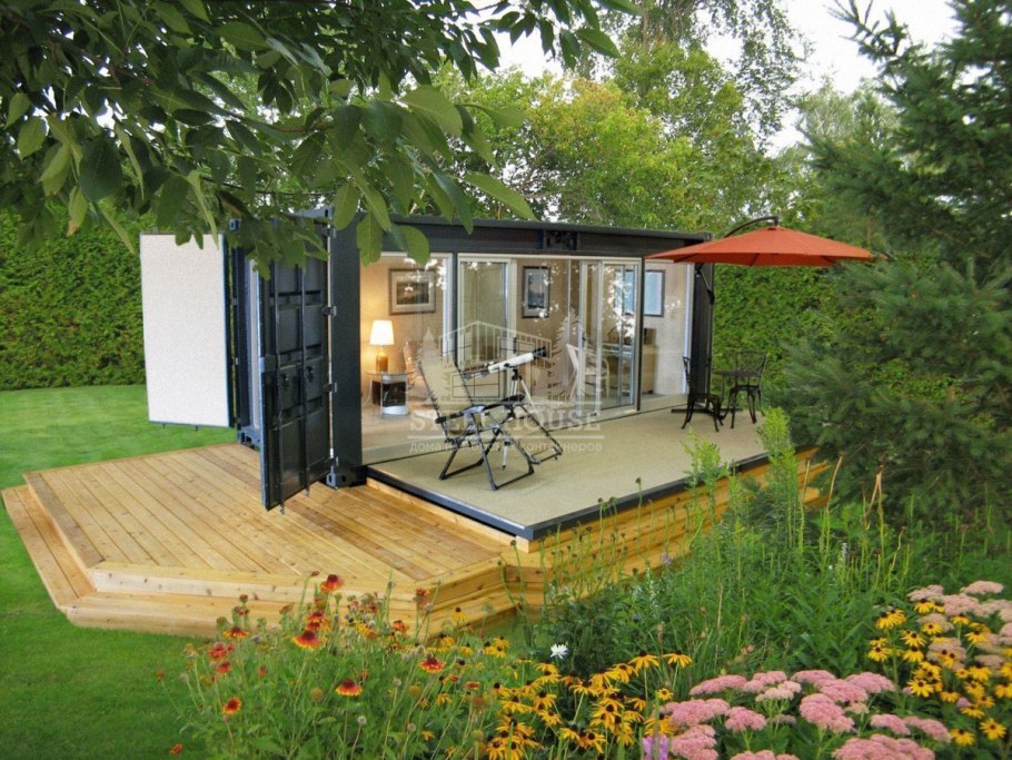 Домик из контейнера