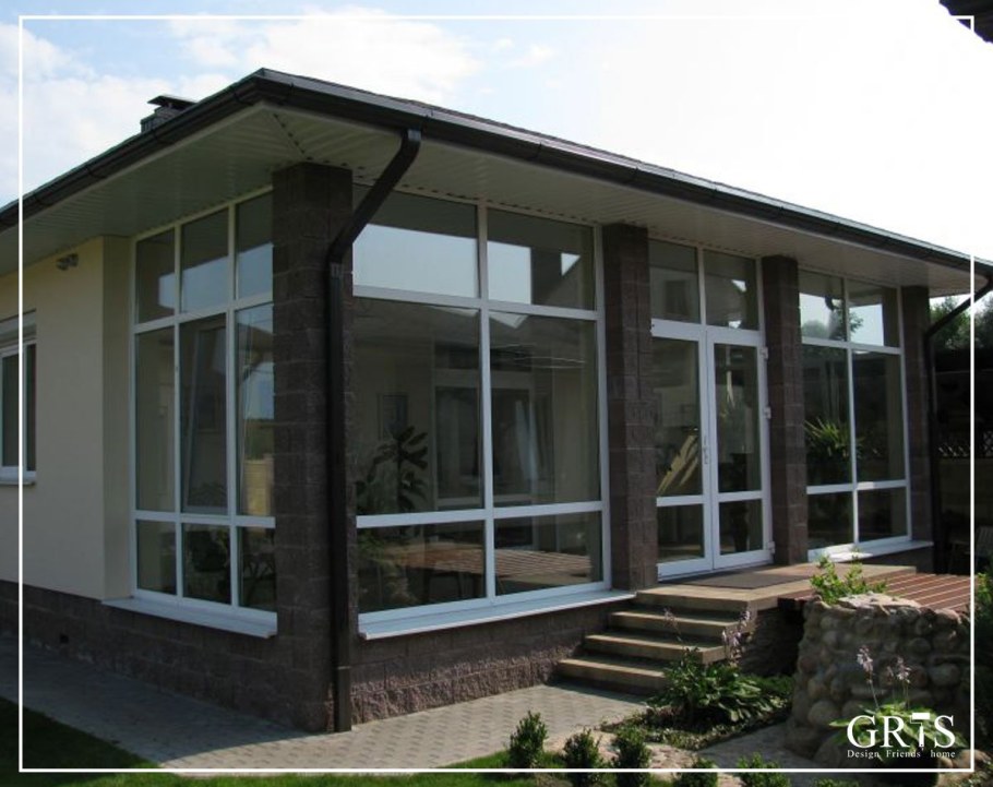 Безрамное остекление фахверка