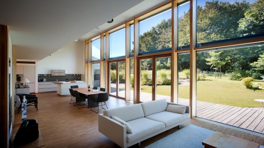 Безрамное остекление для барнхаус