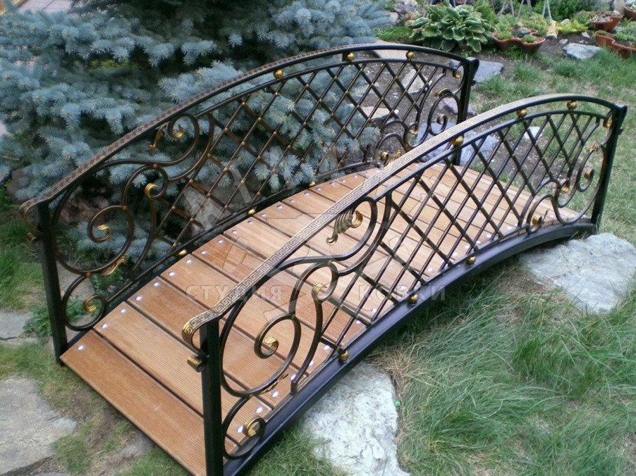 Декоративный мостик