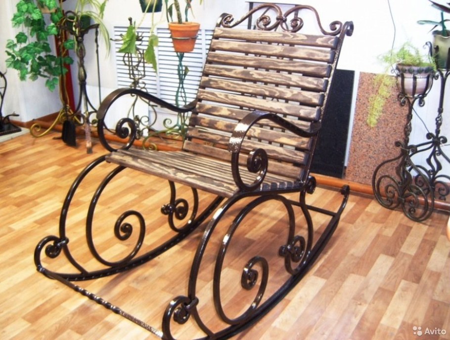 Кресло качалка холодная ковка