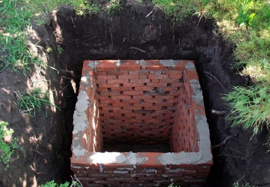 Уличный туалет для дачи