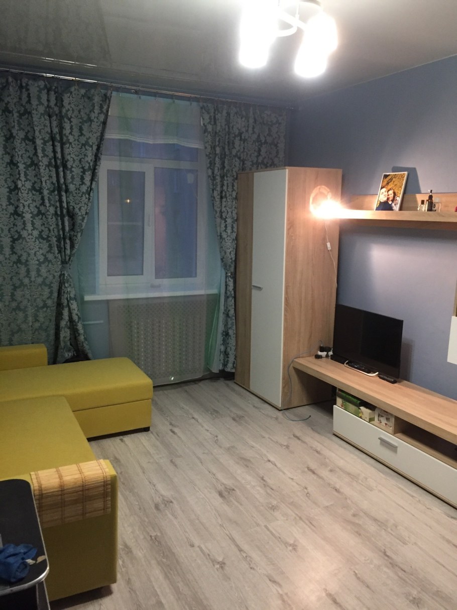 Комната в коммуналке