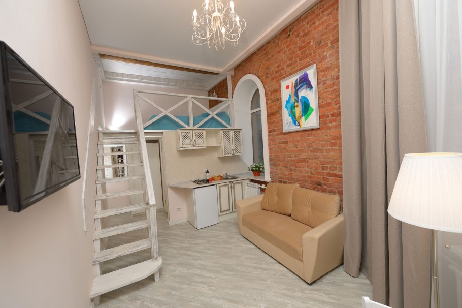 Комната в коммуналке