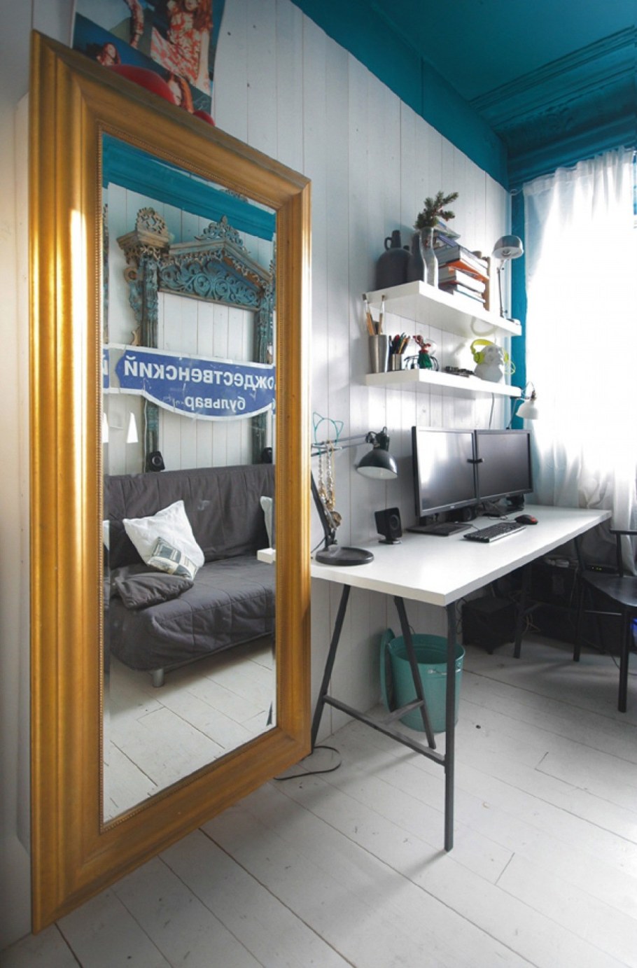 Двухъярусная комната в коммуналке