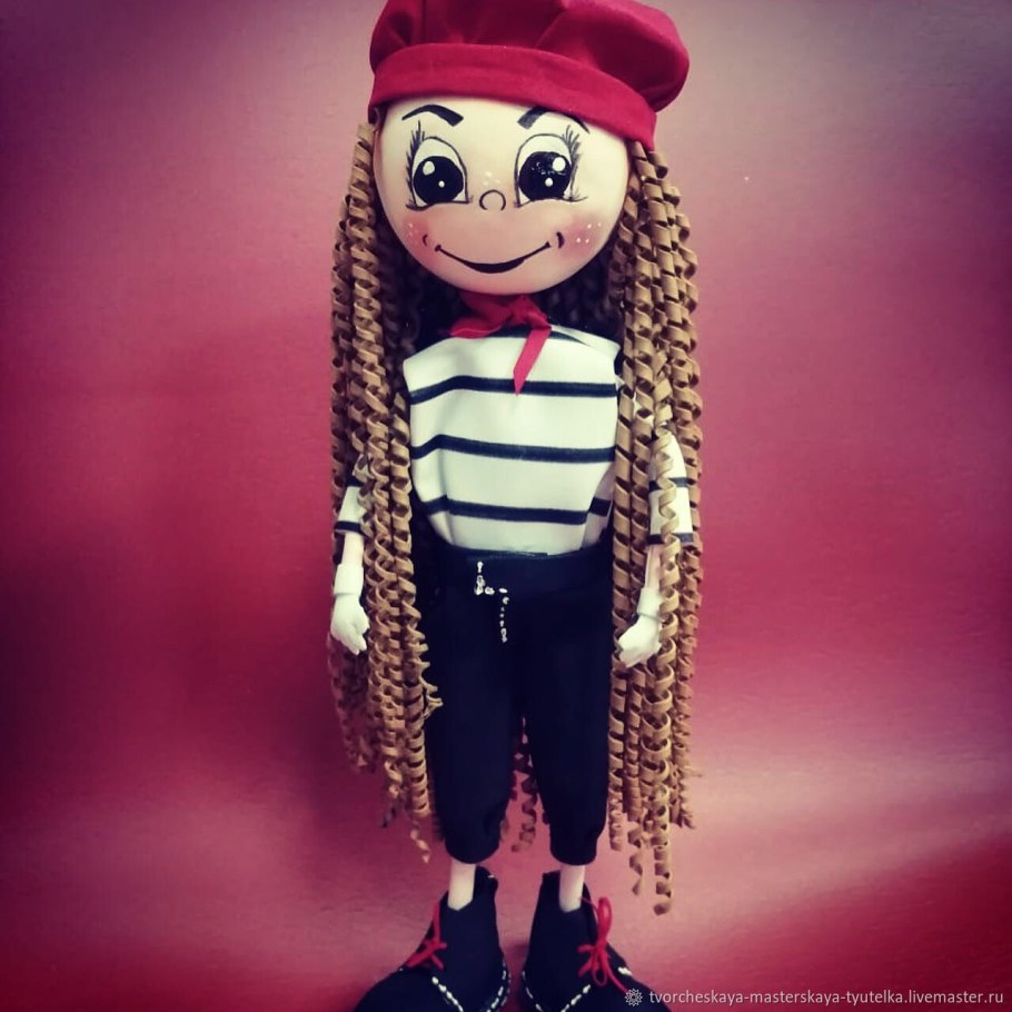 Текстильная кукла француженка