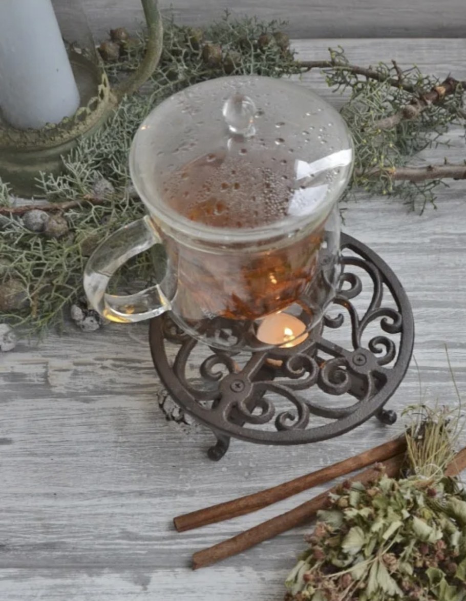 Стеклянный чайник с подставкой